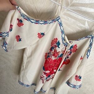 NWOT Flying Tomato Cold Shoulder Top